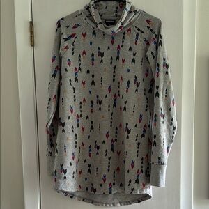 Patagonia Gray Tunic with Colorful Arrow Pattern